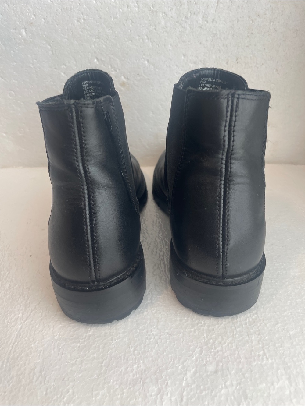 Steve Madden Leopold Black Leather Booties boots low heel women’s size 7 1/2 - Picture 6 of 13